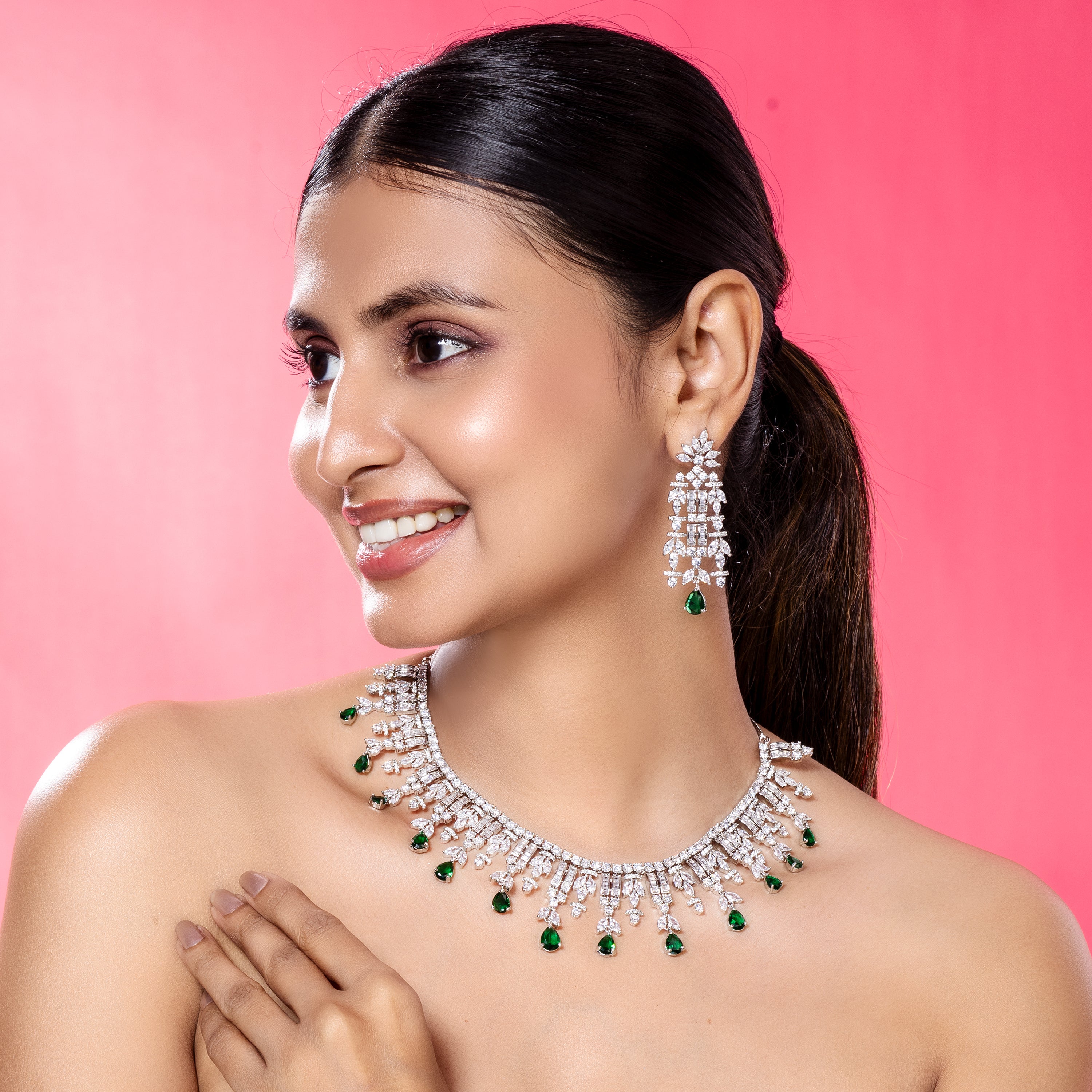 Radiant Emerald Grace-Mivanaa